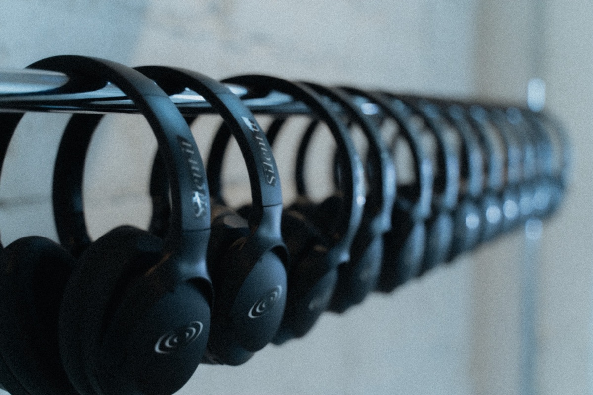 Vol.01 — headphones